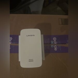 Linksys RE6400 AC1200 Wi-Fi Range Extender | Dual Band